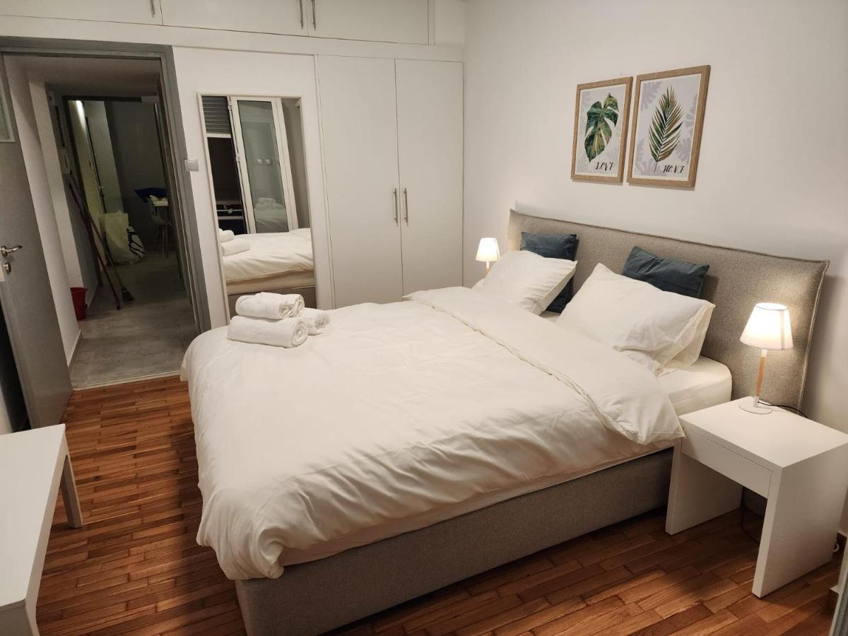 אתונה Newly Renovated Apartment 7 Min Walk From Acropolis מראה חיצוני תמונה