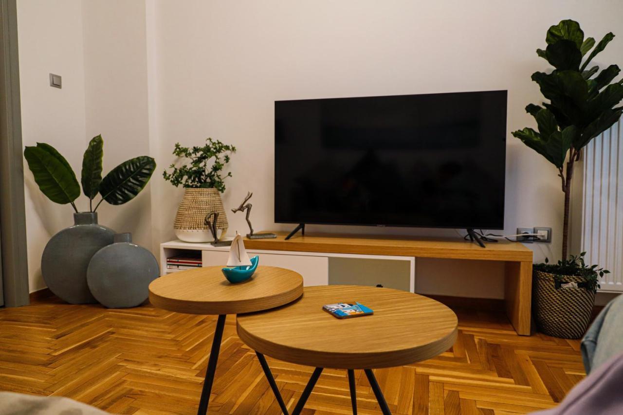 אתונה Newly Renovated Apartment 7 Min Walk From Acropolis מראה חיצוני תמונה