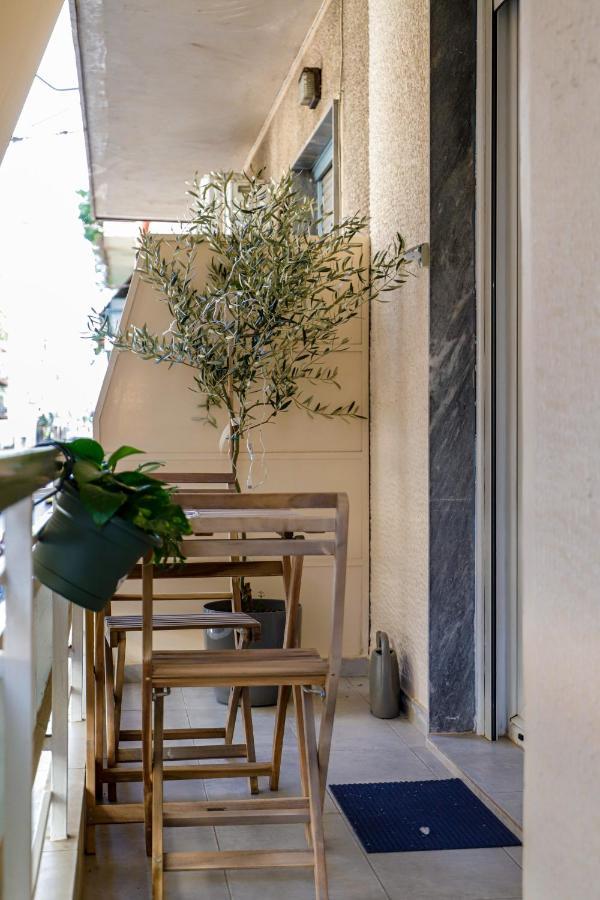 אתונה Newly Renovated Apartment 7 Min Walk From Acropolis מראה חיצוני תמונה