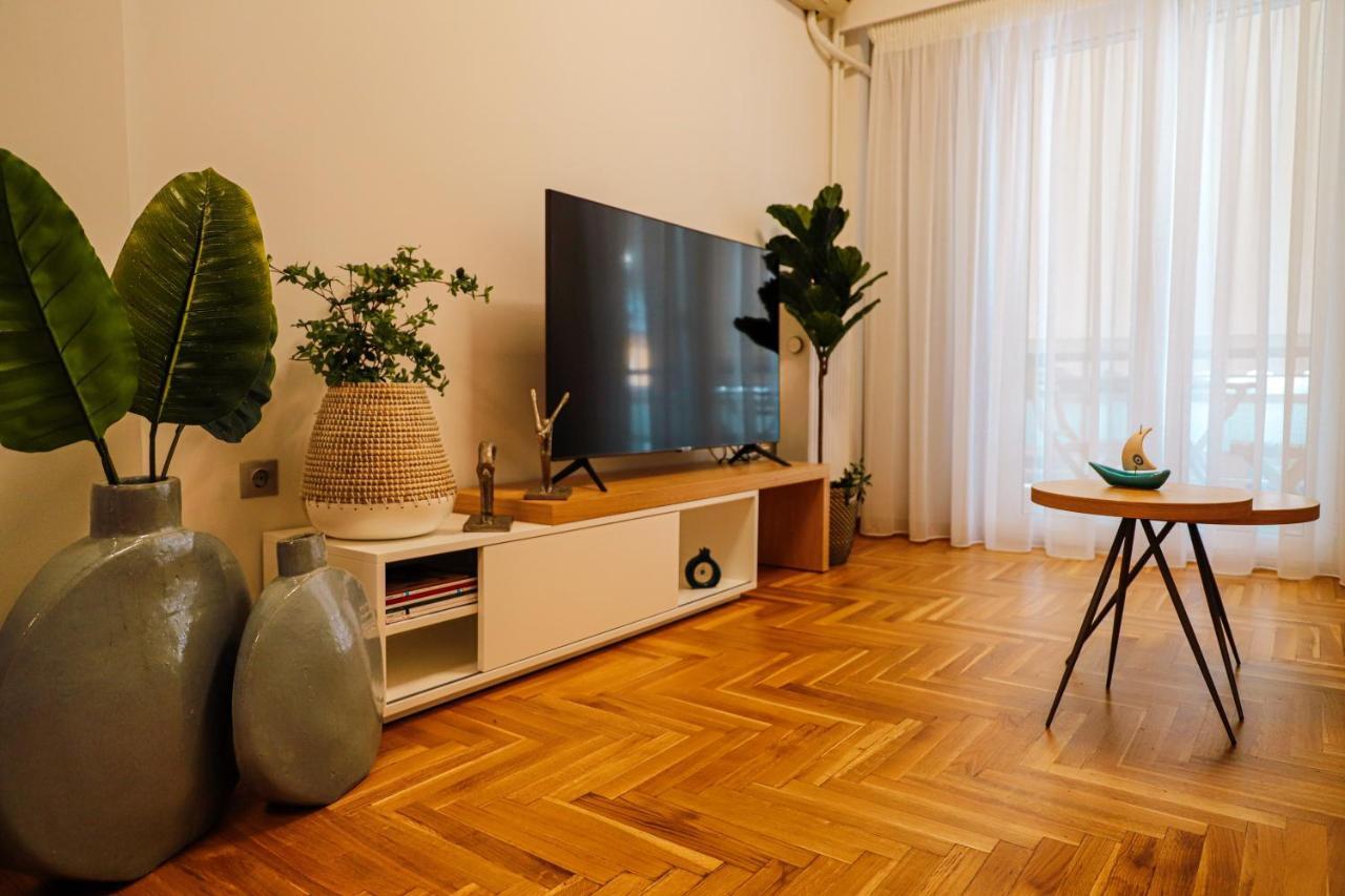 אתונה Newly Renovated Apartment 7 Min Walk From Acropolis מראה חיצוני תמונה